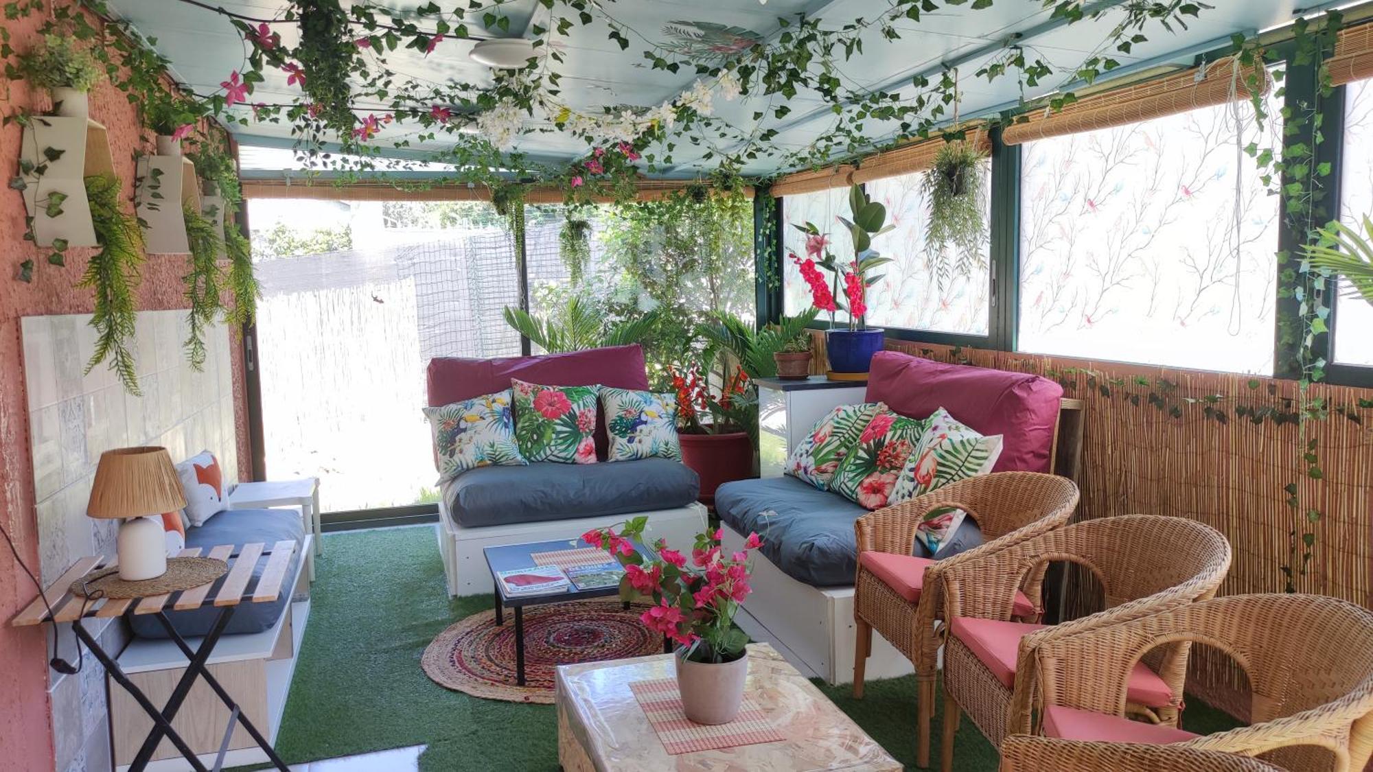 Le Jardin Des Rocailles - Villa 4 Chambres Climatisee Avec Piscine A Deux Pas D'Avignon Вильнёв-ле-Авиньон Экстерьер фото
